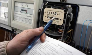 Энергетики рекомендуют жителям Хакасии заменить устаревшие электросчетчики